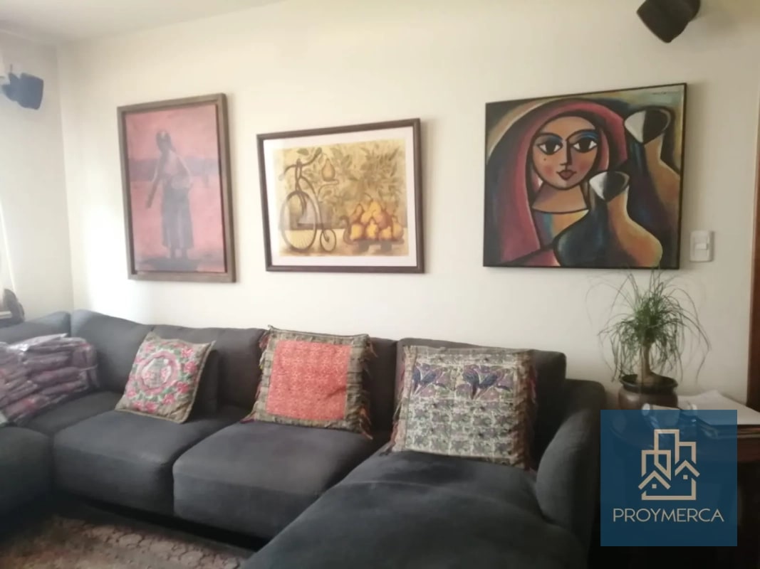Apartamento en venta, Edificio Almeria, Zona 14 - 1
