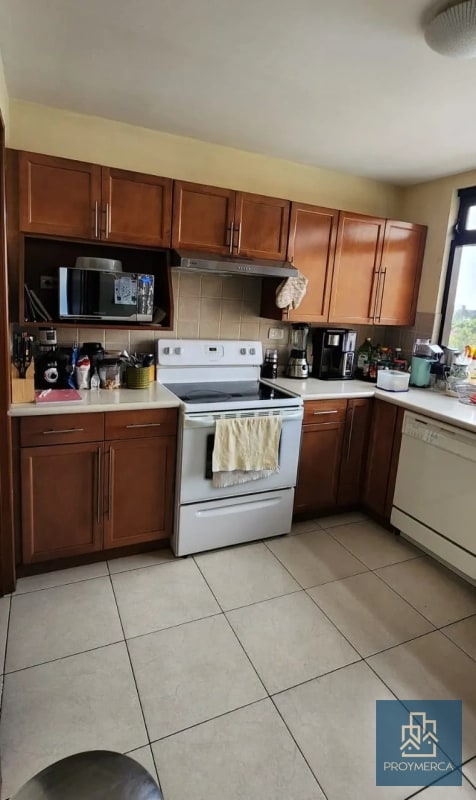 Apartamento en venta, Edificio Almeria, Zona 14 - 5