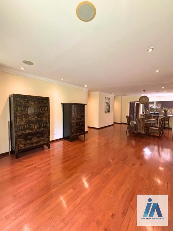 APARTAMENTO EN VENTA / ALQUILER CON JARDÍN 🍃📍Edificio Plenum, 5ta Avenida Zona 14 - 17