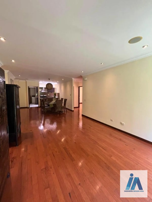 APARTAMENTO EN VENTA / ALQUILER CON JARDÍN 🍃📍Edificio Plenum, 5ta Avenida Zona 14 - 15
