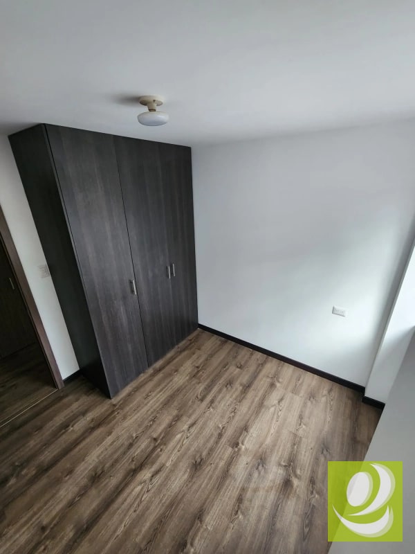 Apartamento en venta en Edificio de la Zona 7 de Guatemala - 6