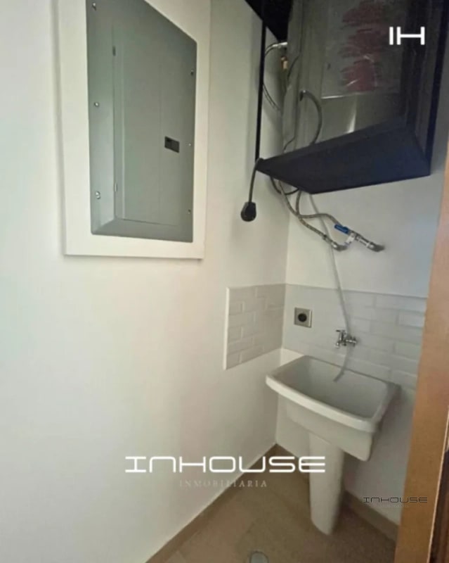 APARTAMENTO EN RENTA ZONA 10 PARA ESTRENAR - 5