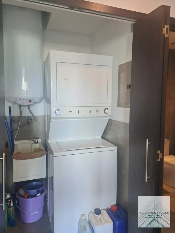 Renta Edificio Urbana walking distance Fontabella - 3