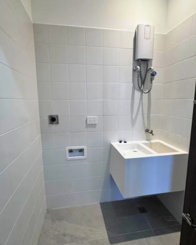 APARTAMENTO EN VENTA ZONA 16 NOGALES CAYALA - 5