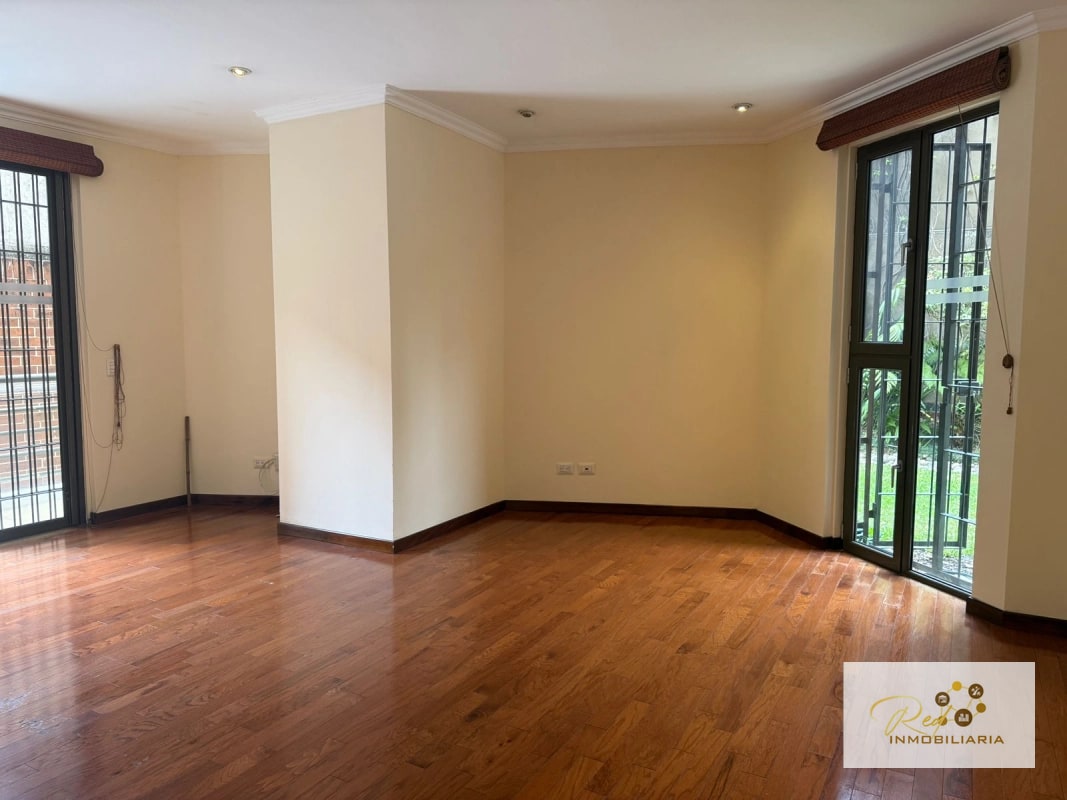🏡 APARTAMENTO DE LUJO EN VENTA,EN PLENUM ZONA 14 - 7