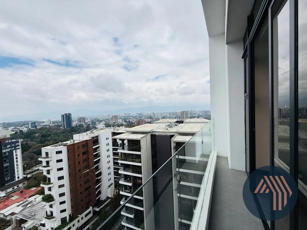 VENTA DE APARTAMENTO PARA ESTRENAR - ARLES ZONA 15 - 12