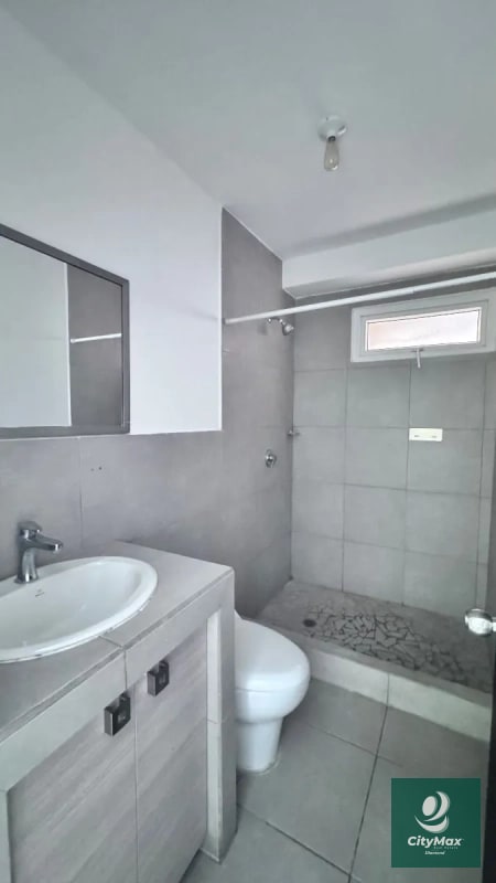 Apartamento en Renta en Hexa 16 Zona 16 - 9