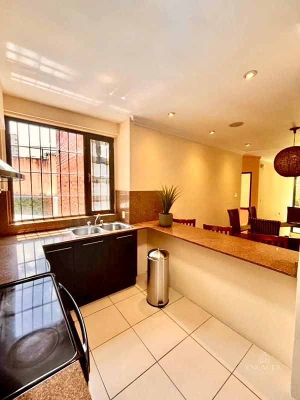 Zona 14 • Apartamento en Renta/Venta • Edificio Plenum - 13