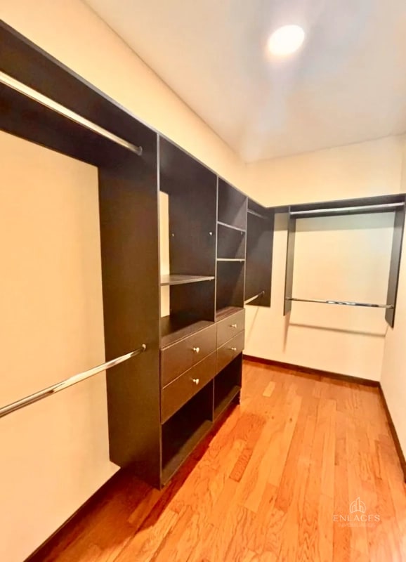Zona 14 • Apartamento en Renta/Venta • Edificio Plenum - 11