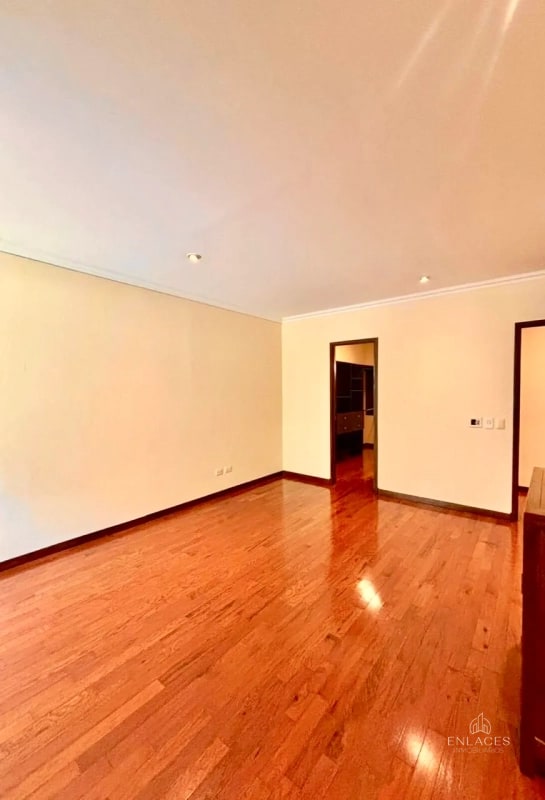 Zona 14 • Apartamento en Renta/Venta • Edificio Plenum - 5