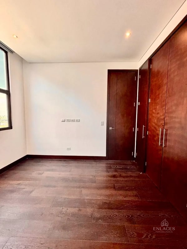 Zona 14 • Apartamento en Renta/Venta • Edificio Echo - 2