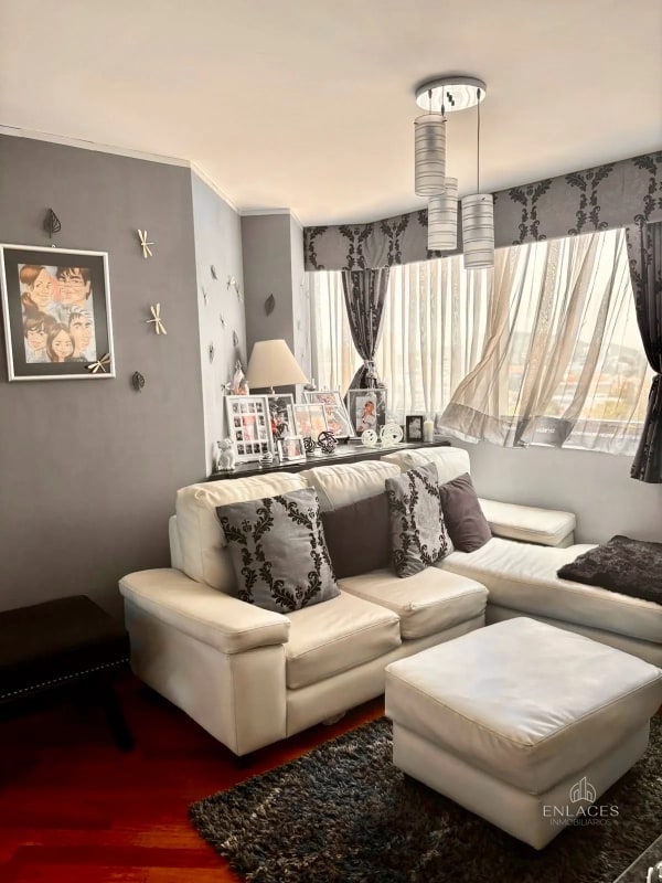 Zona 11 • Apartamento en Venta • Edificio Las Gemas - 2