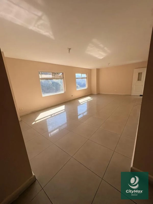 Apartamento en Renta y Venta en zona 13 - 8