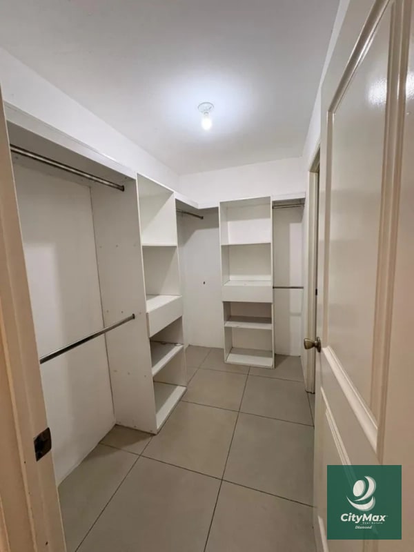 Apartamento en Renta y Venta en zona 13 - 6