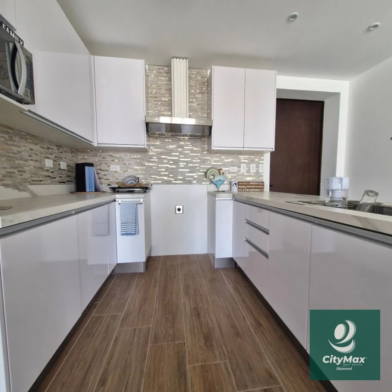 Apartamento amueblado en renta Lirios de Cayala Zona 16 - 13