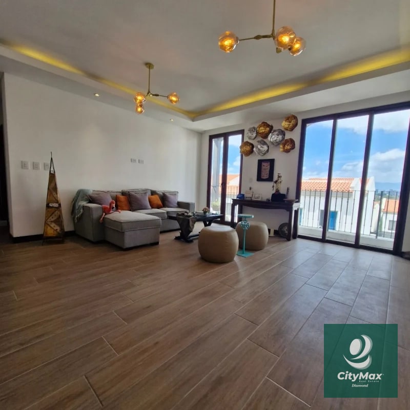 Apartamento amueblado en renta Lirios de Cayala Zona 16 - 2