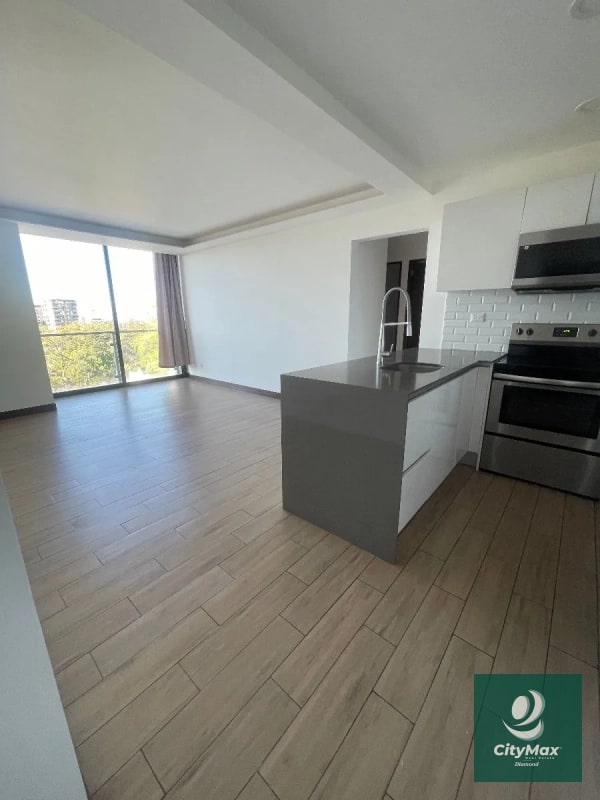 Apartamento en Venta en zona 15 - 15