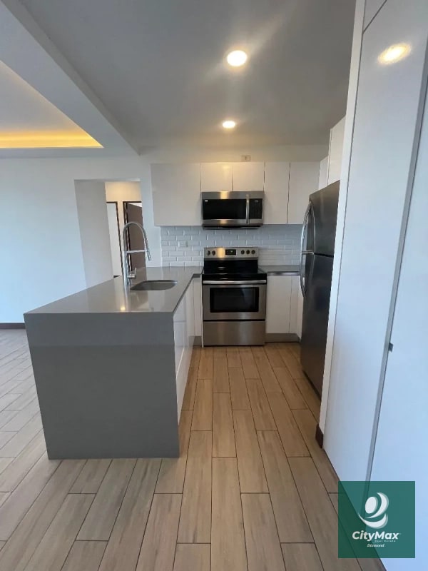 Apartamento en Venta en zona 15 - 2