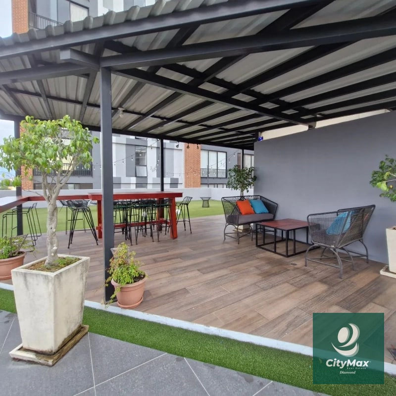 Apartamento Amueblado en Venta en Zona 4 - 3