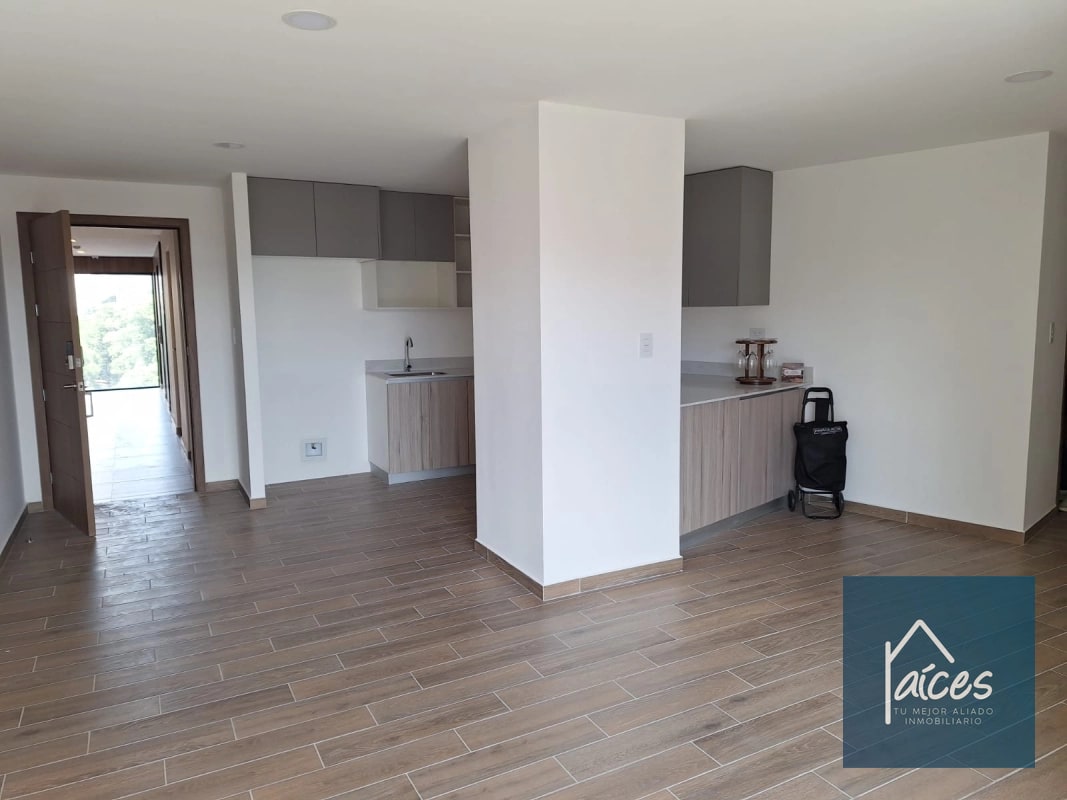 APARTAMENTO EN VENTA ZONA 14 (*20) - 8