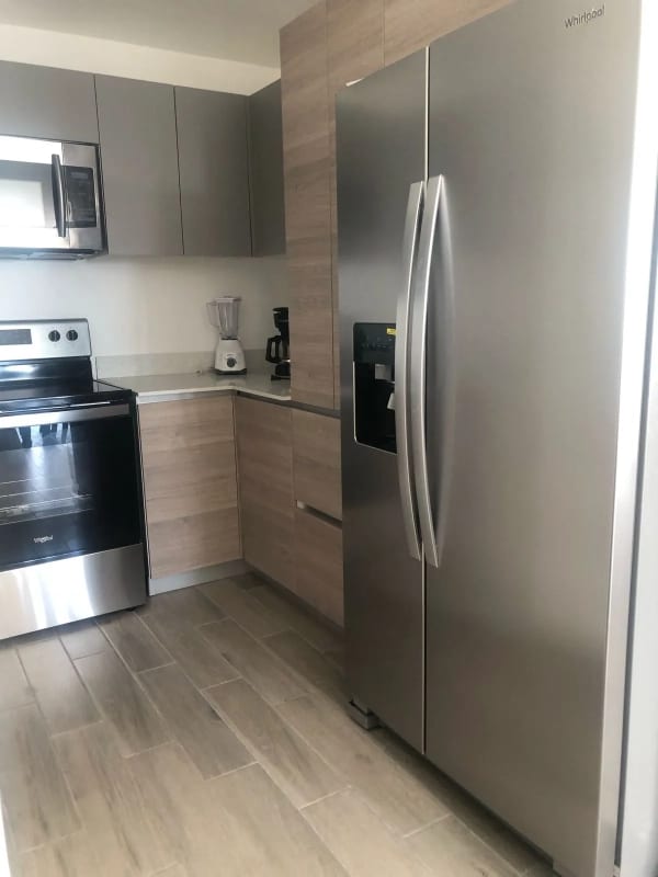 Apartamento amueblado en Renta en zona 10 — Apartamento en Alquiler en Parque 10, Zona 10, Guatemala, Ciudad — foto 4 de 11