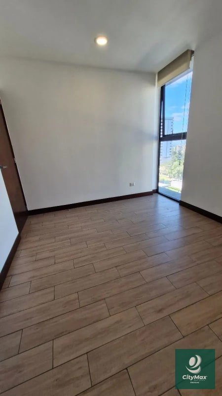 Apartamento en renta en zona 15 Vista Hermosa 2 - 3