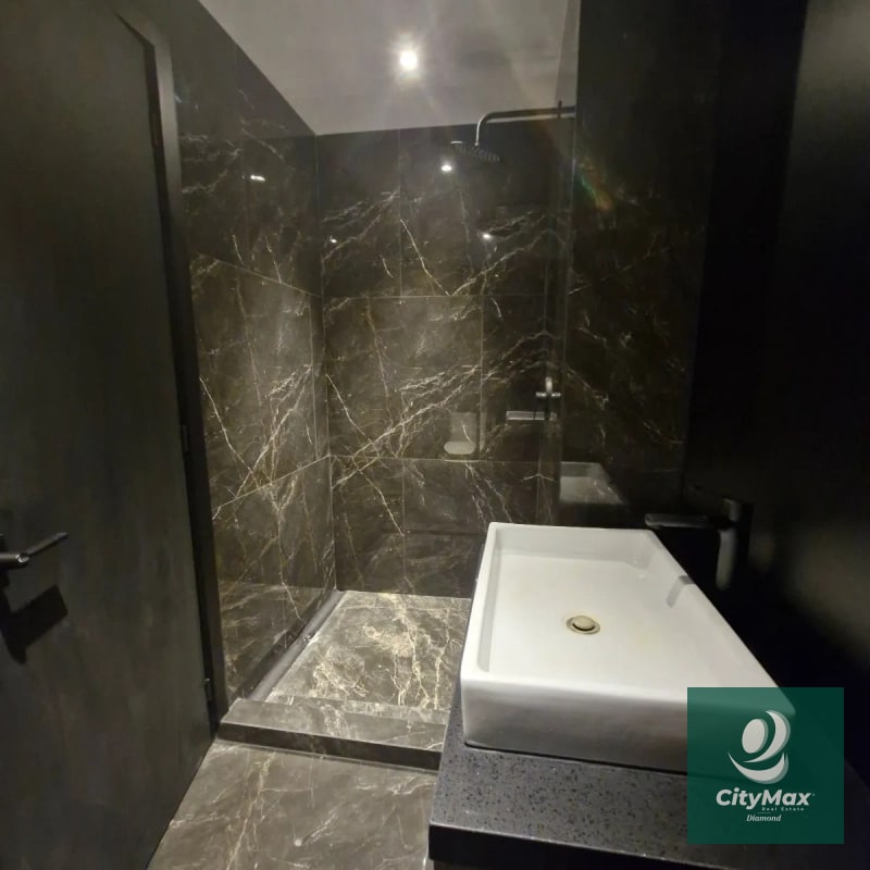 Apartamento en venta Villa Mariscal zona 11 - 7
