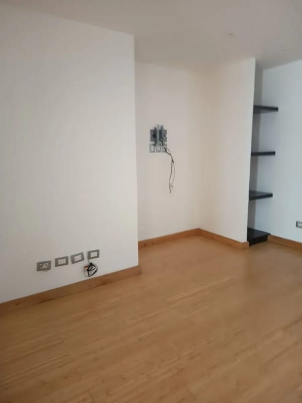 Apartamento en Venta en zona 10, Diagonal 6 — Apartamento en Venta en Zona 10, Guatemala, Ciudad — foto 3 de 7