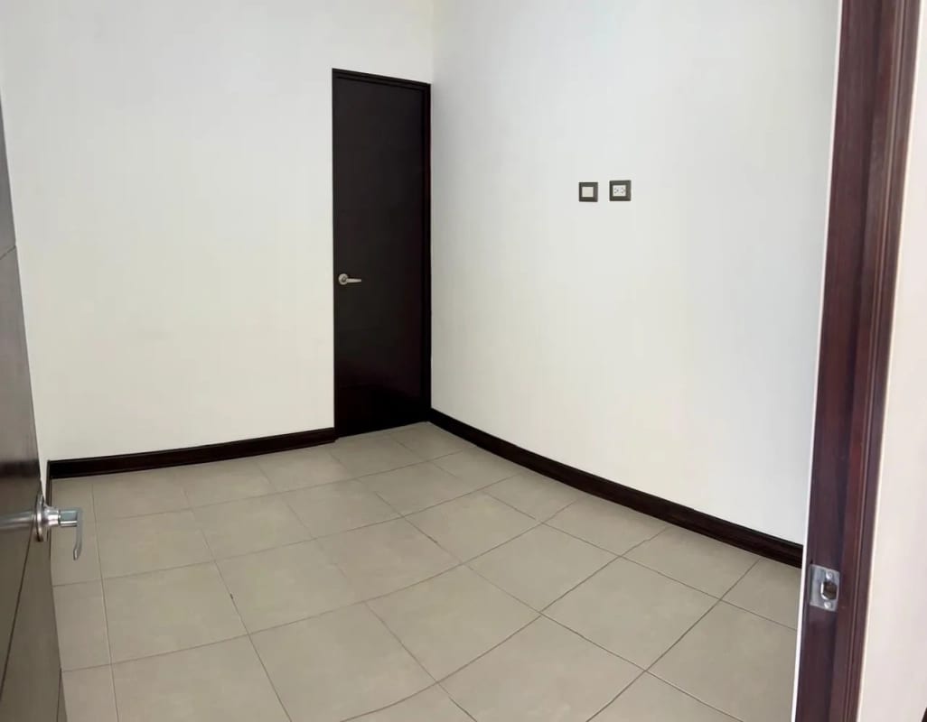 Venta Apartamento Edificio Destiny, Km. 14.5 Carretera a El Salvador — Apartamento en Venta en Carretera a El Salvador, Guatemala, Ciudad — foto 2 de 9