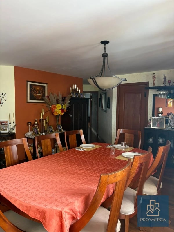 Amplio apartamento en venta, Las Gemas Zona 11 - 4