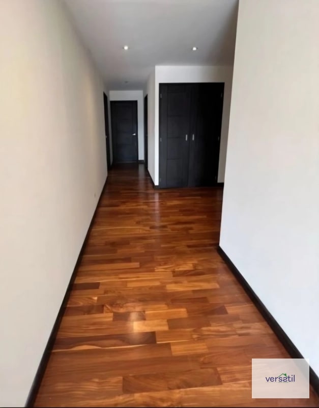 Hermoso Apartamento en Venta zona 10.  ATRÁS DE LA ESTACIÓN - 10