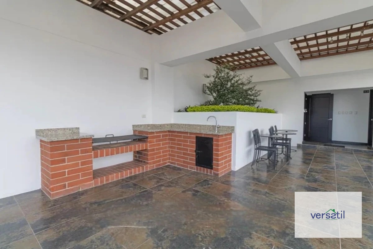 Hermoso Apartamento en Venta zona 10.  ATRÁS DE LA ESTACIÓN - 5