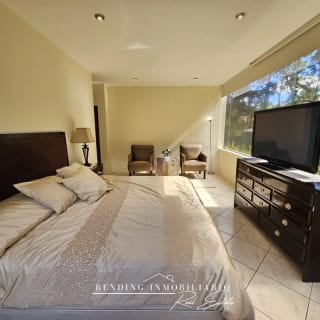 Apartamento en renta zona 10 Edificio Milenia Colonia Oakland de 3 habitaciones 198m² + 2 parqueos — Apartamento en Alquiler en Milenia, Zona 10, Guatemala, Ciudad — miniatura 9 de 16