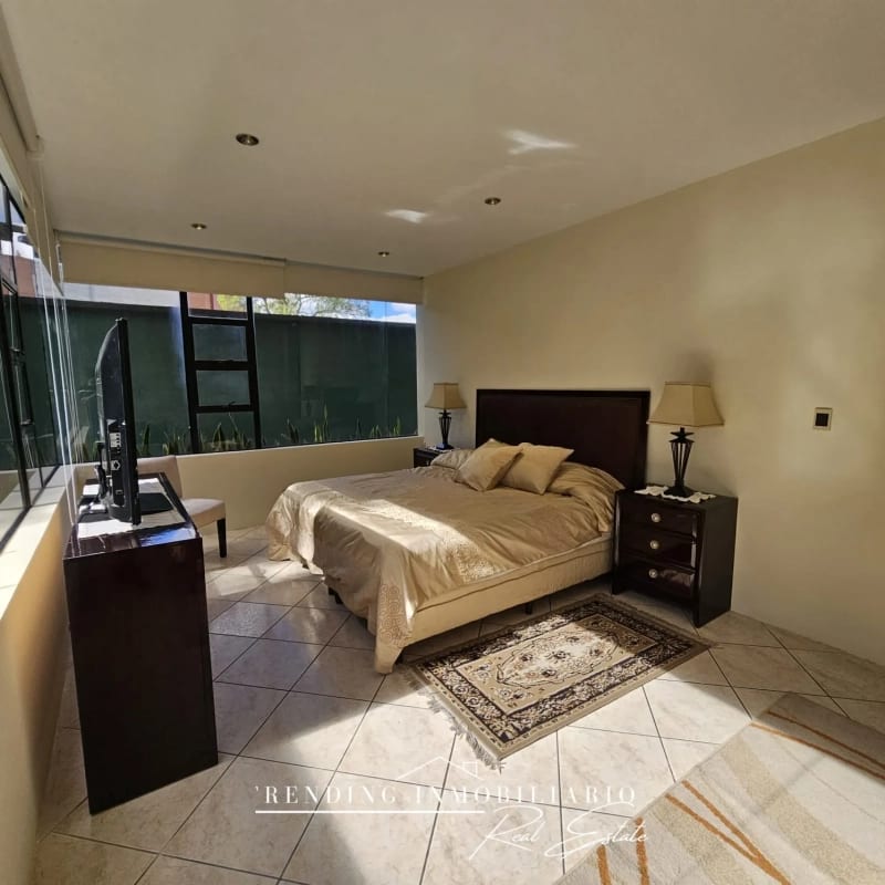 Apartamento en renta zona 10 Edificio Milenia Colonia Oakland de 3 habitaciones 198m² + 2 parqueos — Apartamento en Alquiler en Milenia, Zona 10, Guatemala, Ciudad — foto 6 de 16
