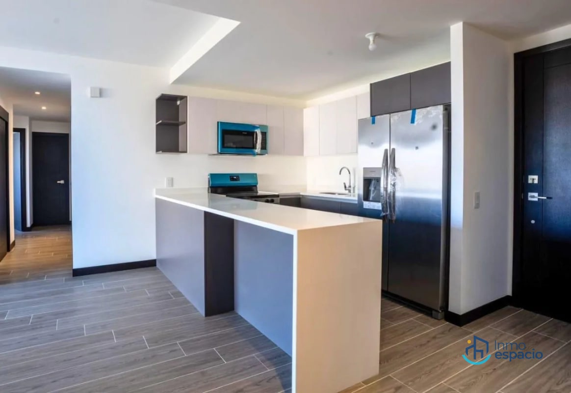 Apartamento en alquiler en Edificio Alena, Zona 15 VH II - 16