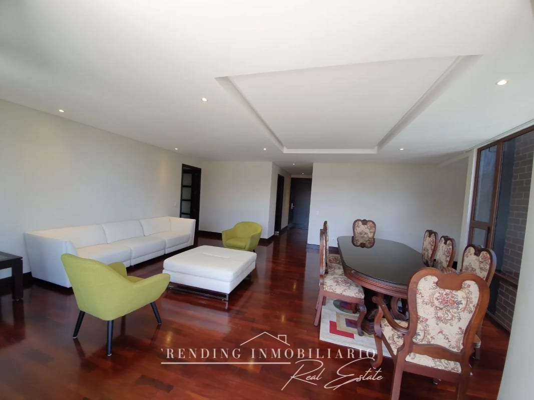 Apartamento en renta zona 10 edificio Santa María de 3 habitaciones + 2 parqueos — Apartamento en Alquiler en Santa María, Zona 10, Guatemala, Ciudad — foto 1 de 13