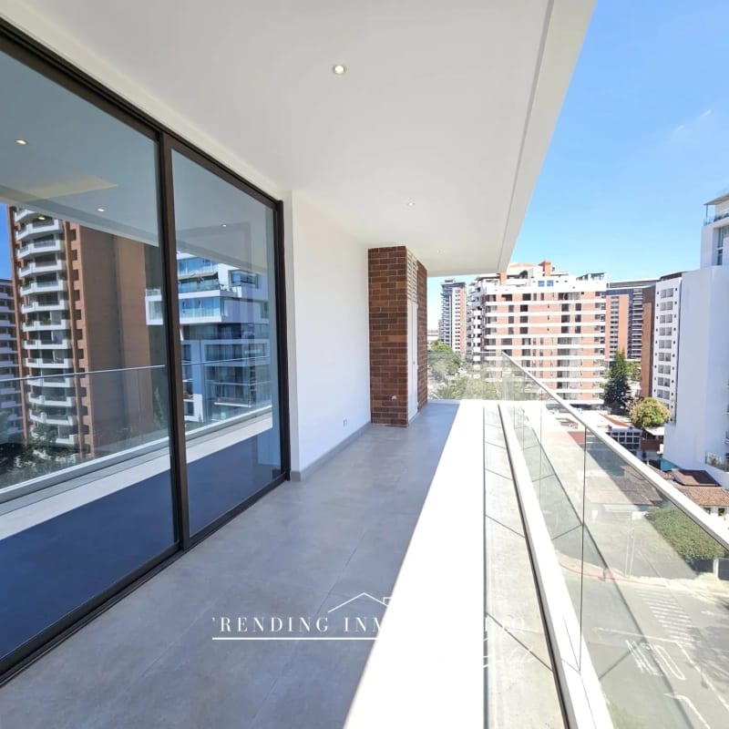 Apartamento en renta zona 14 edificio Echo, 2 habitaciones 169 m² 2 parqueos — Apartamento en Alquiler en Echo, Zona 14, Guatemala, Ciudad — foto 11 de 16