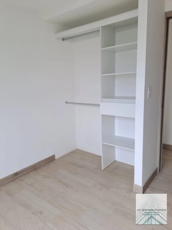 Estrene en Zona 12 Calzada Atanazio apto 3 habitaciones - 8