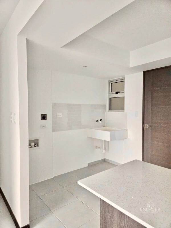 Condado Naranjo • Apartamento en Renta • Edificio Serena - 1