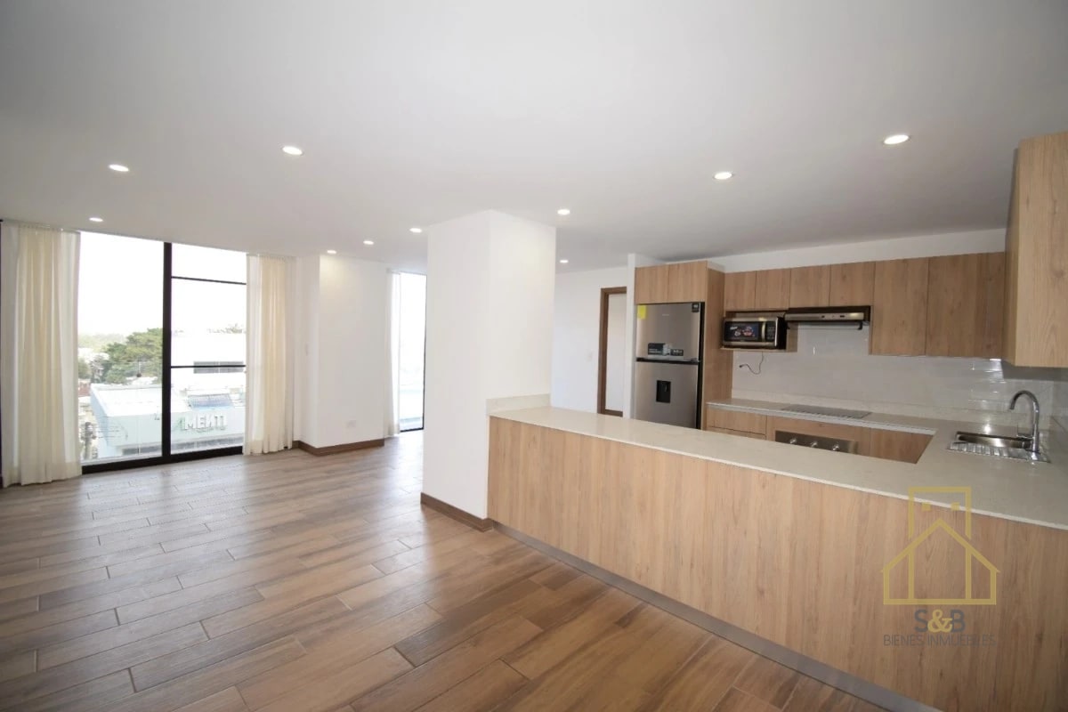 Apartamento en renta, zona 15 - 1