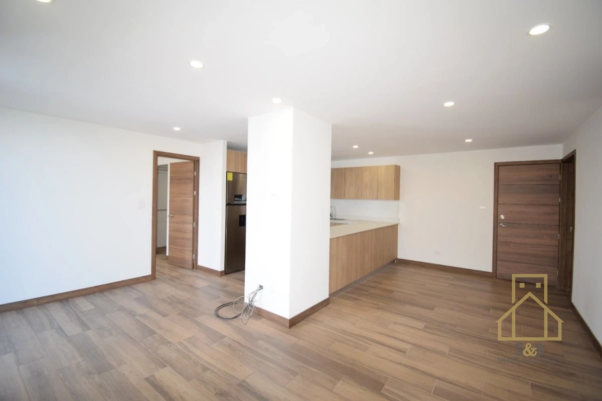 Apartamento en renta, zona 15 - 9