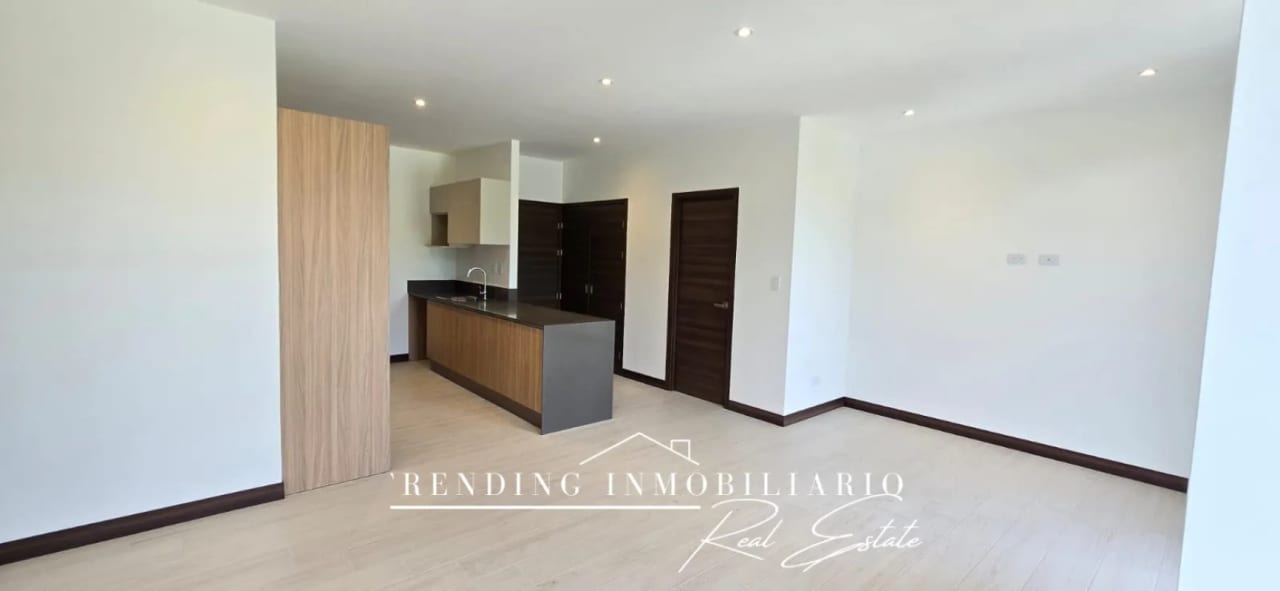 Apartamento en renta zona 15 edificio Spazio de 3 habitaciones + 2 parqueos — Apartamento en Alquiler en Spazio, Zona 15, Guatemala, Ciudad — foto 11 de 12