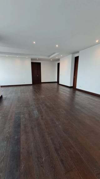 APARTAMENTO DE LUJO EN VENTA 📍 Edificio Echo – Zona 14 — Apartamento en Venta en Echo, Zona 14, Guatemala, Ciudad — miniatura 8 de 15