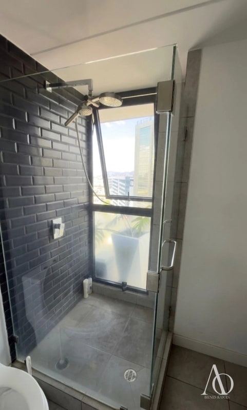 Apartamento en Venta Edificio Quo, zona 4 N12 / EN DIRECTO - 6