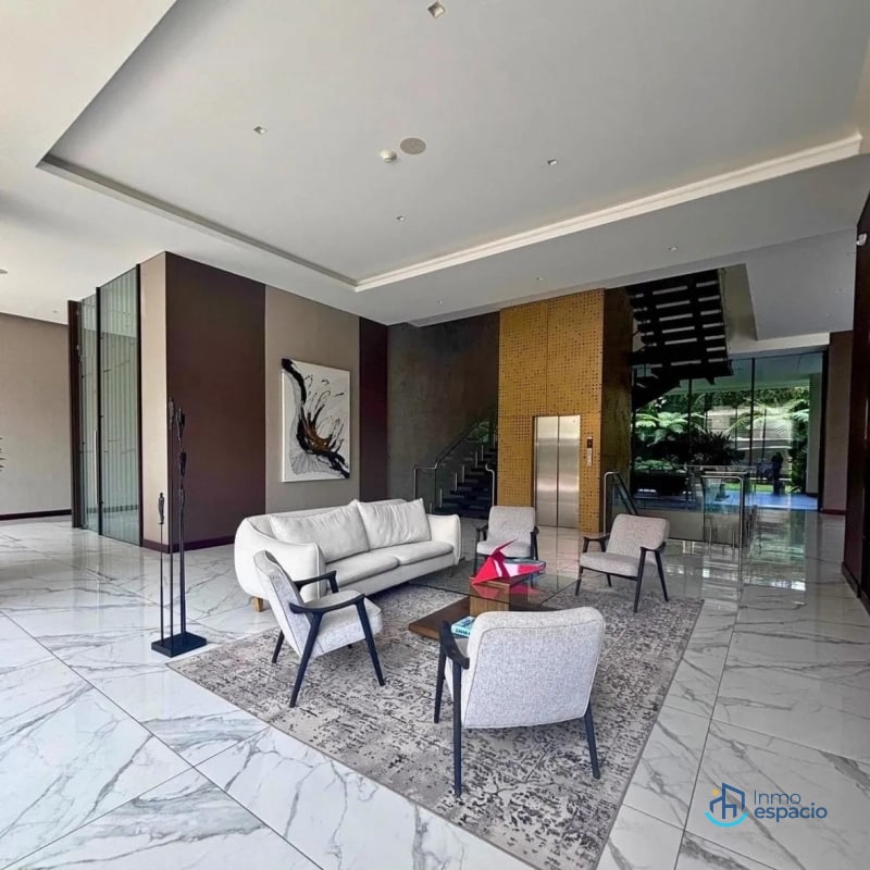 Apartamento en venta o alquiler en Edificio Echo, Zona 14 - 1
