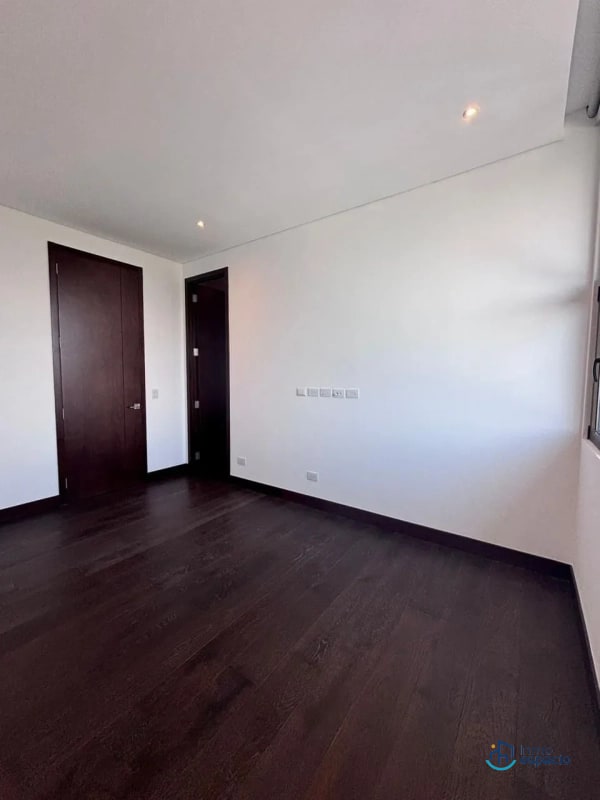 Apartamento en venta o alquiler en Edificio Echo, Zona 14 - 10