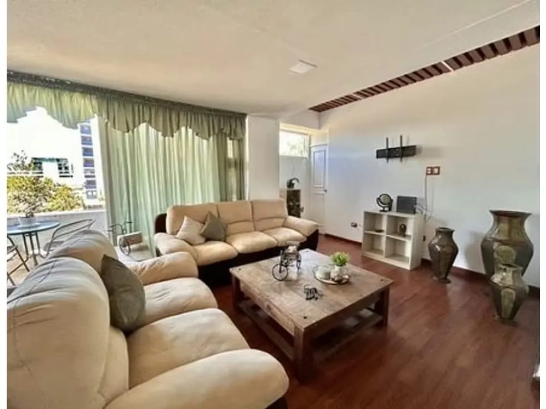Venta de Apartamento Edificio Antiguo Zona 14 — Apartamento en Venta en Zona 14, Guatemala, Ciudad — foto 2 de 12