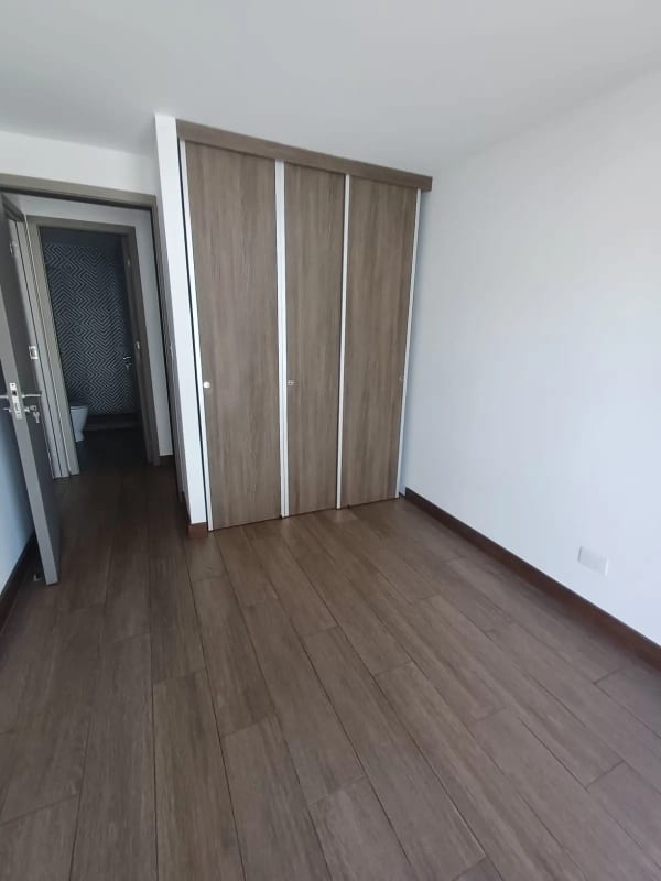 Apartamento en renta, para estrenar en NARU 16 — Apartamento en Alquiler en Zona 16, Guatemala, Ciudad — foto 7 de 11