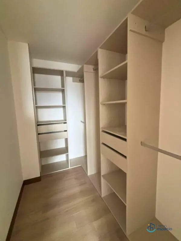 Apartamento en venta en Edificio Ferré Diez, Zona 10 — Apartamento en Venta en Ferré Diez, Zona 10, Guatemala, Ciudad — foto 9 de 17