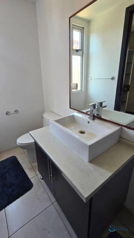 Apartamento en alquiler en Edificio Sublime, Zona 14 - 7